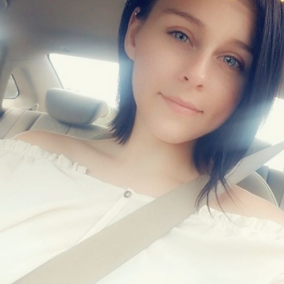 Meet your Posher, Haley - Picture 1 of 1